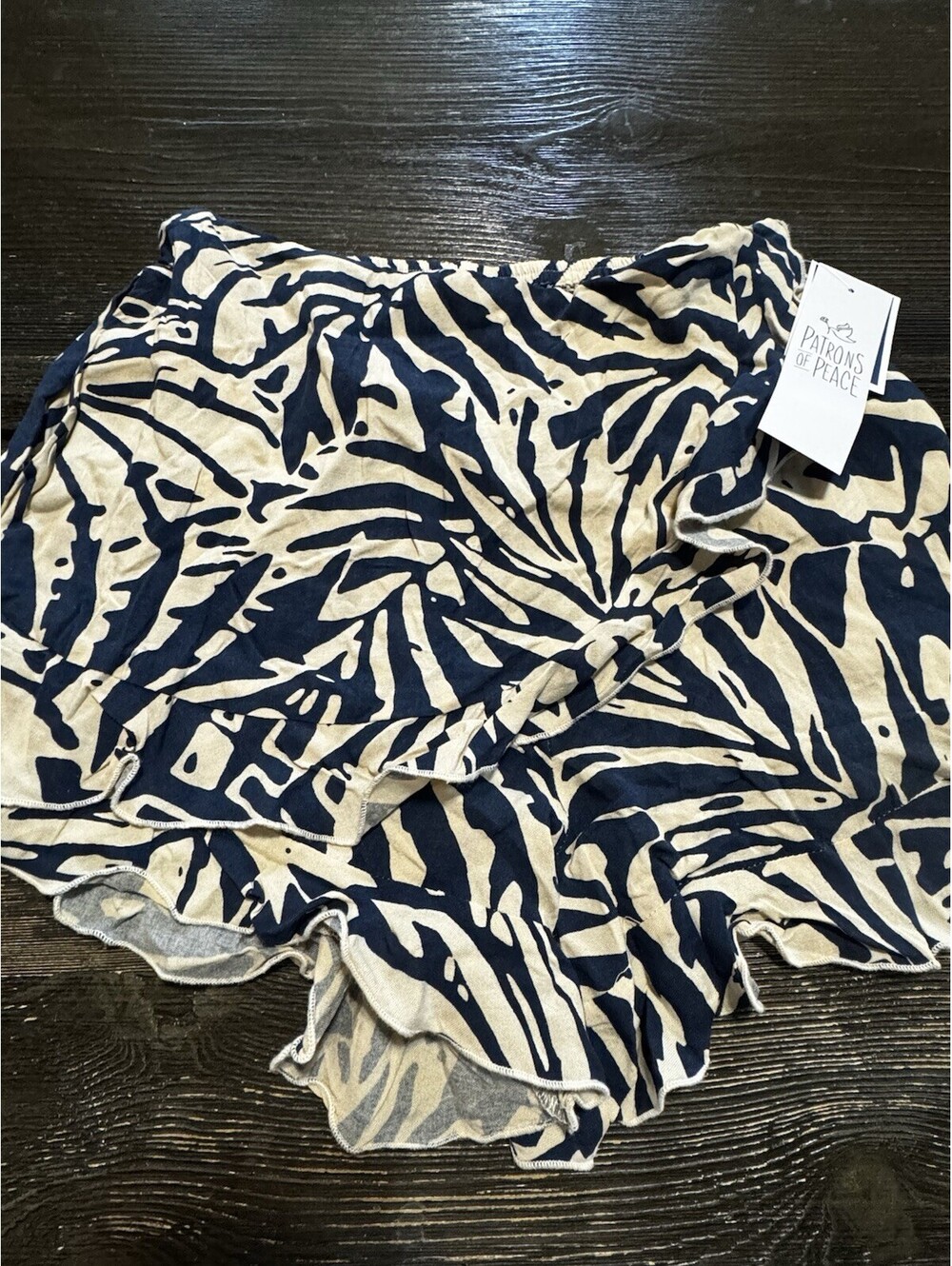 Patrons of Peace Shorts XS Blue Beige Tropical Print Ruffle Hem Pockets NWT